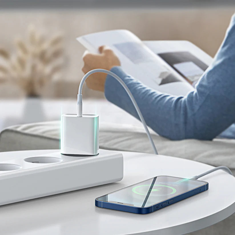 20W FAST CHARGING ADAPTER TYPE-C