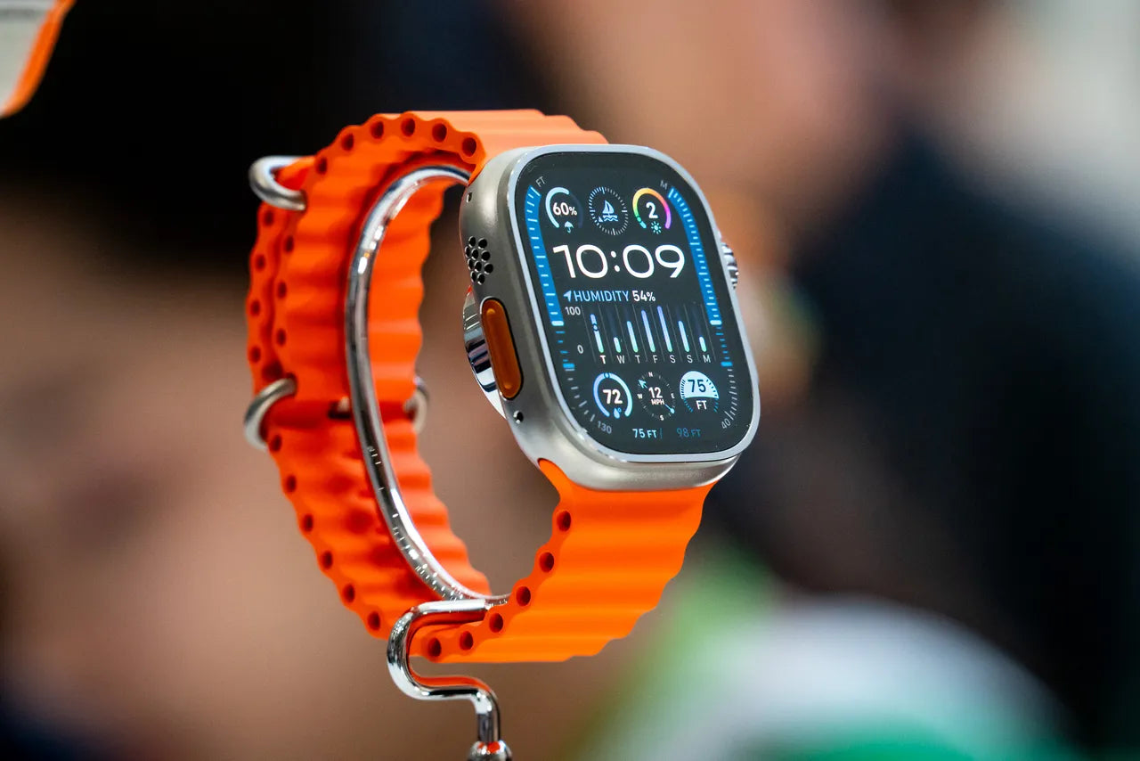 Watch Ultra 2 49MM Full Display With 5 Diffrent Straps